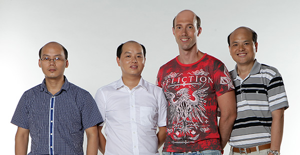 年輕人禿頂怎么辦，禿頂與頭發(fā)稀疏有什么關(guān)系？