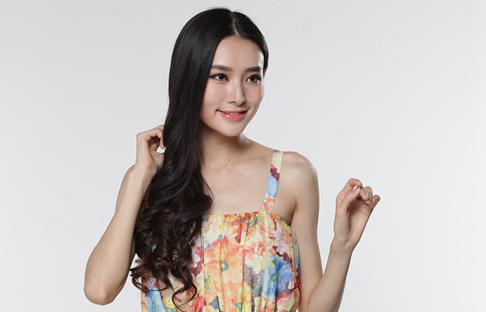 女裝大佬最為致命，日本球員假發(fā)大胸為俱樂部造勢！
