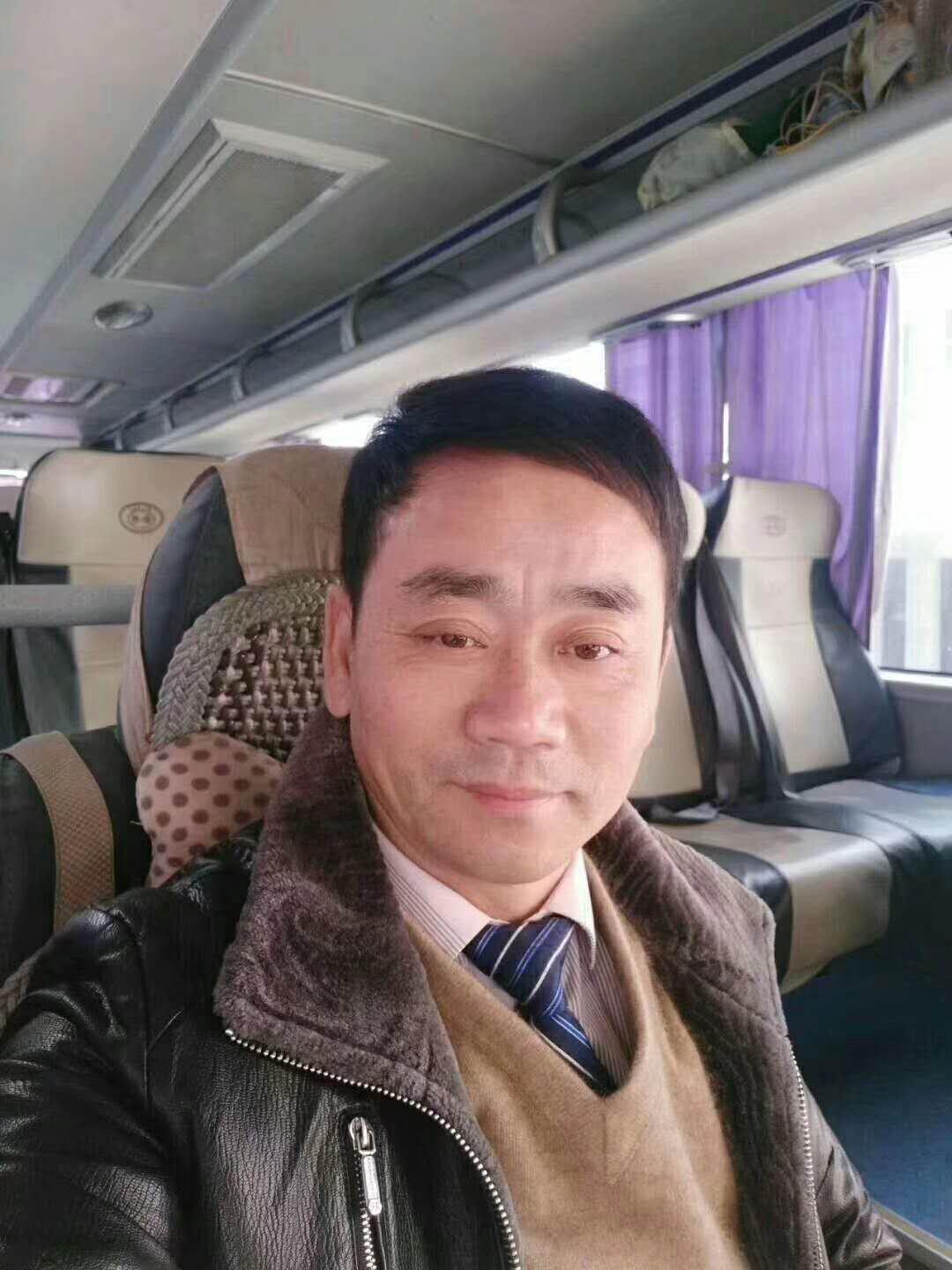 謝天謝地別謝頂，增發(fā)增顏增工資！
