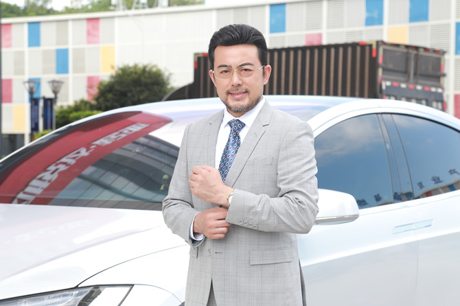 男人形象 \